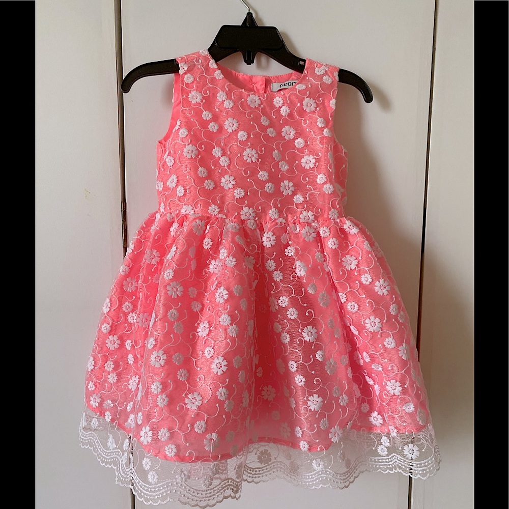 Gorgeous George Floral’s Dress 👗 in Pink /White 🌸🌸 and Dentelles 🌸🌸
